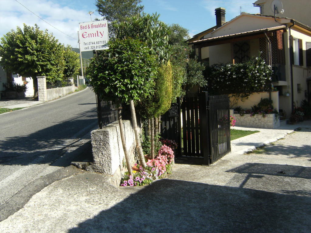 Emily Bed and Breakfast Stroncone Esterno foto